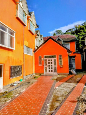 Orange house Izu Simoda